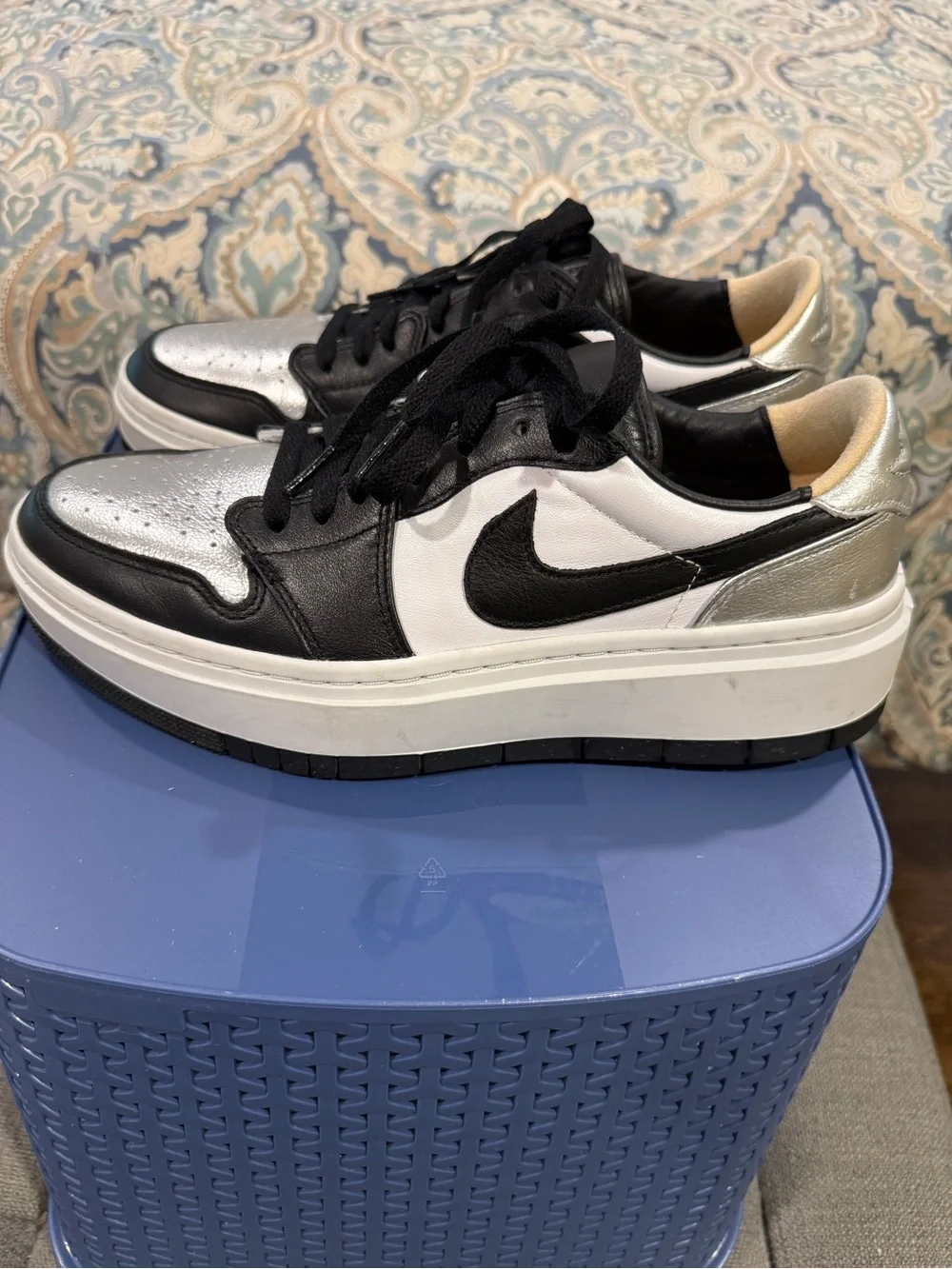 Nike Air Jordan Black & Silver Low-Top Women’s Sneakers